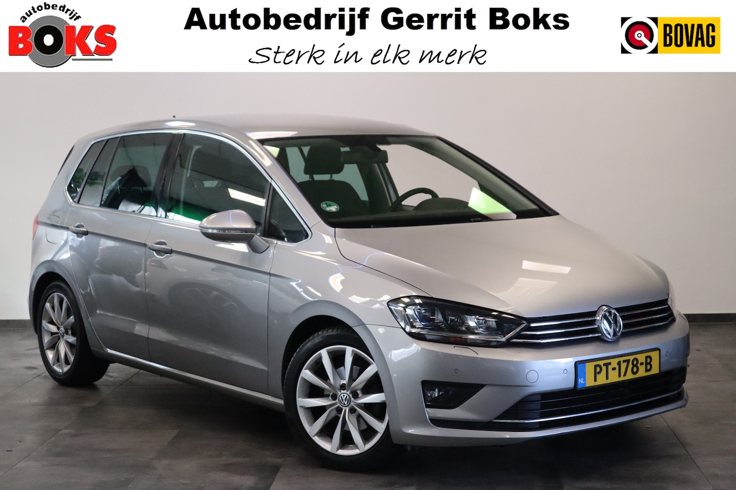 Volkswagen Golf Sportsvan - 1.4 TSI Business Edition Navigatie 17LMV CruiseControl Trekhaak - AutoWereld.nl
