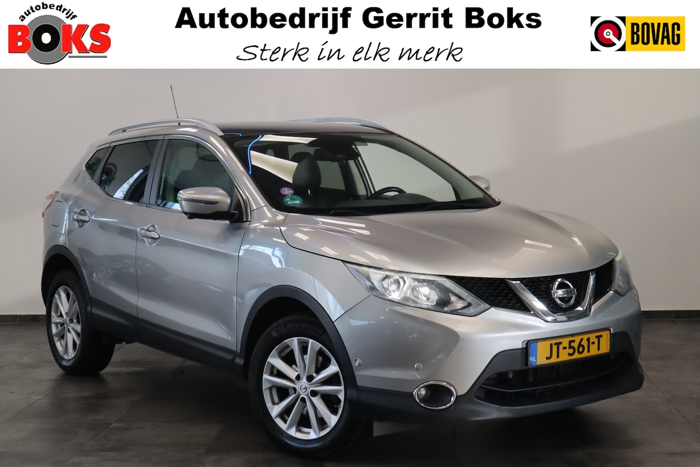 Nissan Qashqai - 1.2 Tekna 17" Panoramadak Leder Trekhaak - AutoWereld.nl