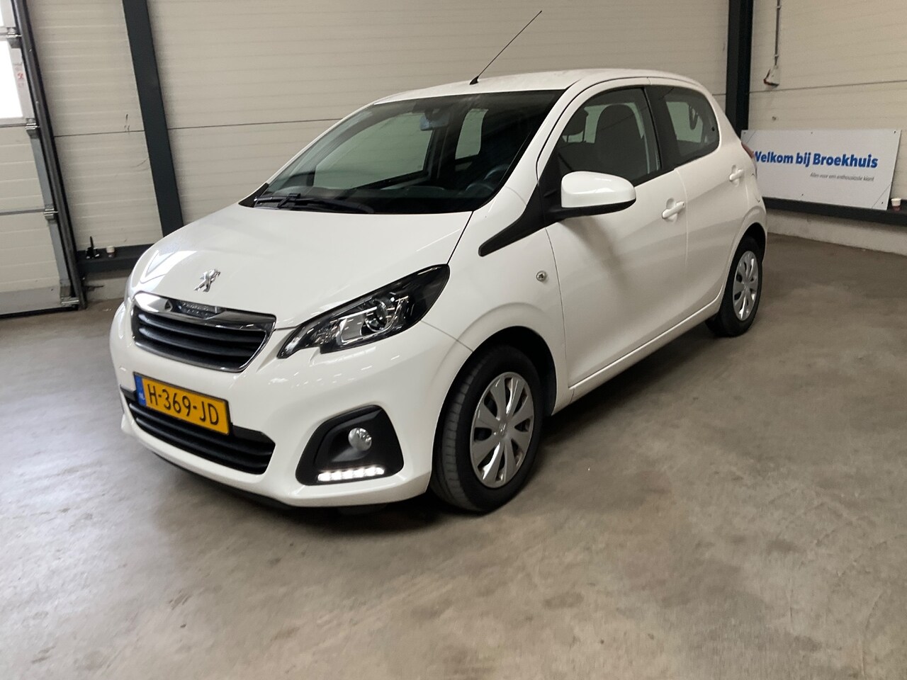 Peugeot 108 - 1.0 e-VTi Active | Airco | LED dagrijverlichting | Bluetooth | - AutoWereld.nl