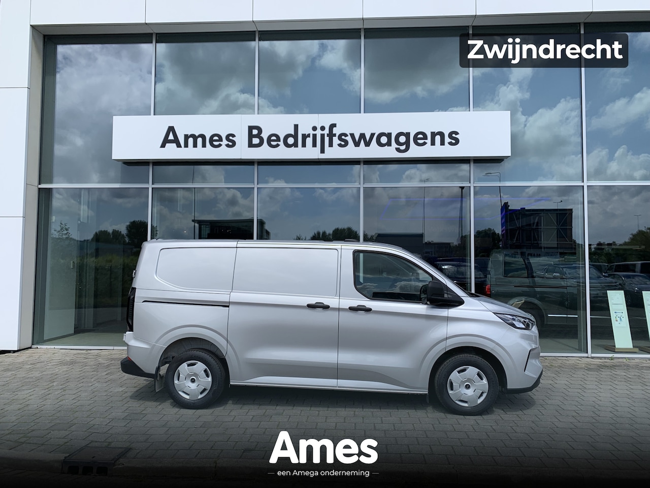 Ford Transit Custom - 280 2.0 TDCI L1H1 Trend 110 PK | Handgeschakeld | Trekhaak | App Connect Neem contact met - AutoWereld.nl