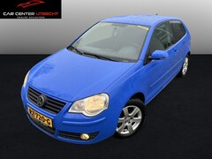 Volkswagen Polo - 1.4-16V Trendline airco navi cruise control