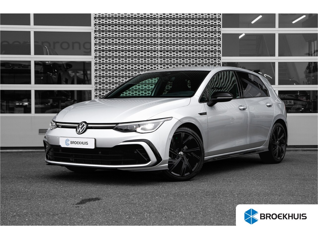 Volkswagen Golf - 1.5 eTSI R-Line Business 1.5 eTSI R-Line Business - AutoWereld.nl