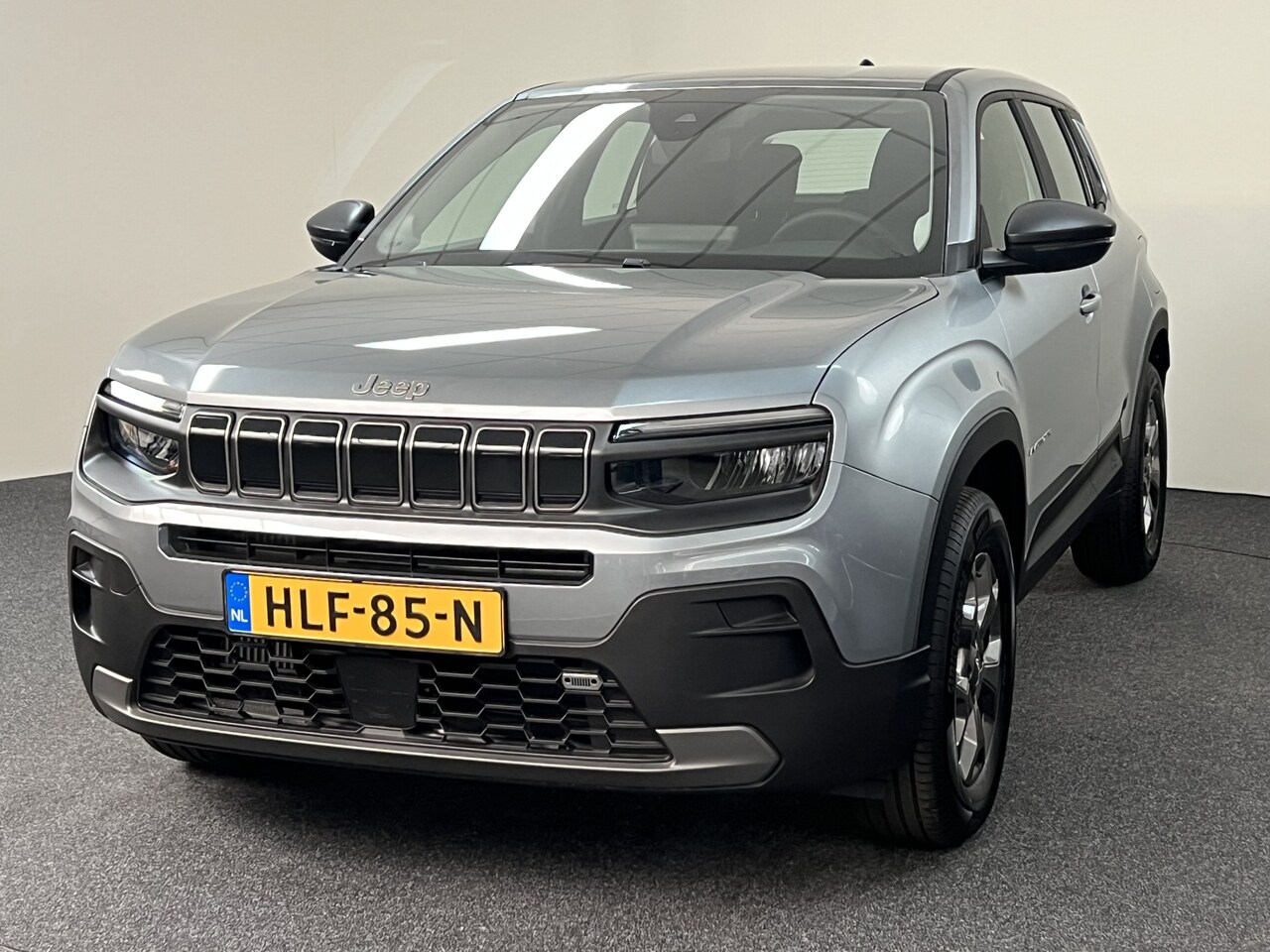 Jeep Avenger - 1.2 e-Hybrid Longitude automaat 100 PK Cruise control / Navi / PDC / Led - AutoWereld.nl