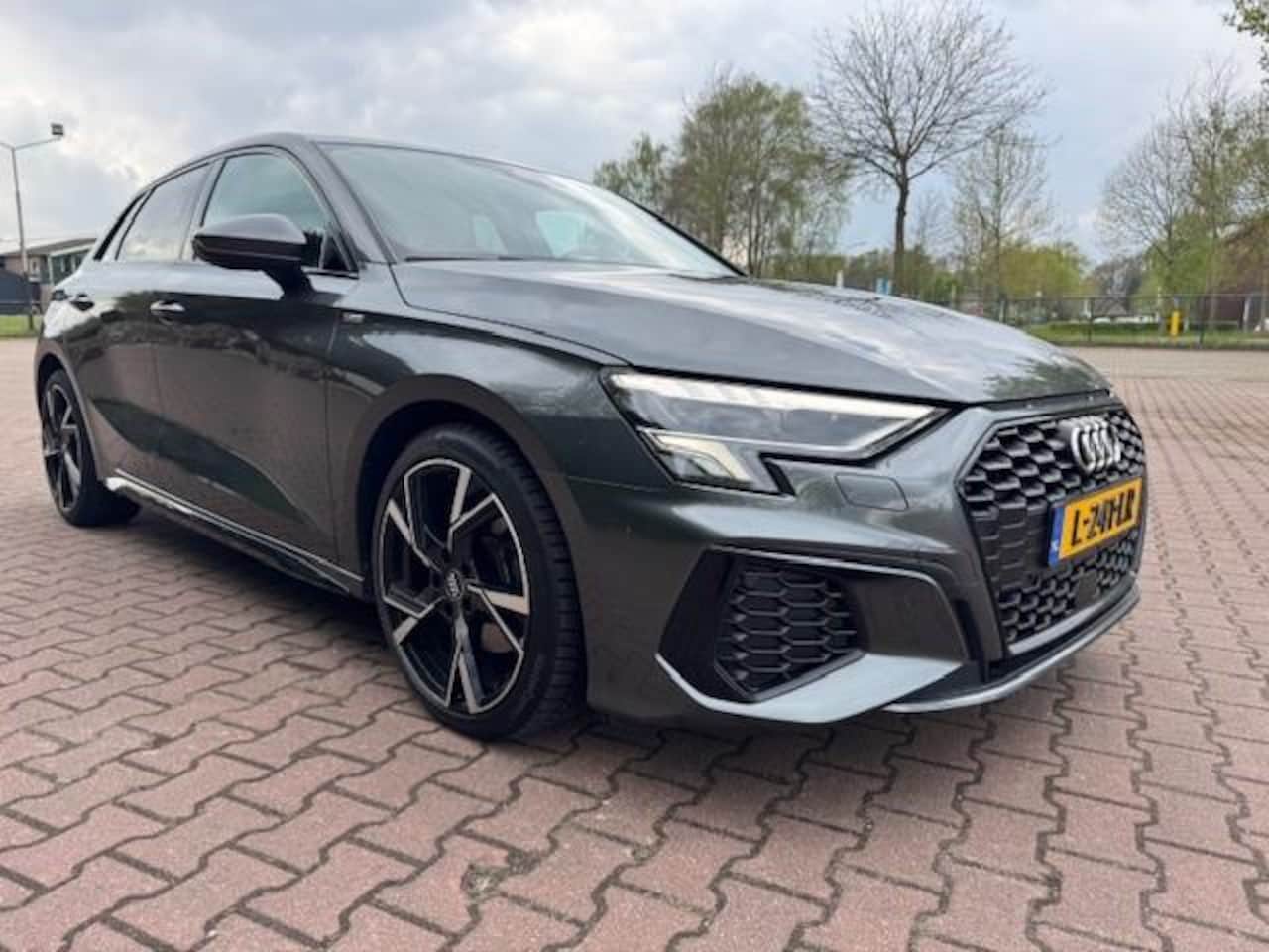 Audi A3 Sportback - 30TFSI 110PK HEV S EDITION/NAVI/LED/ACARPLAY/ - AutoWereld.nl