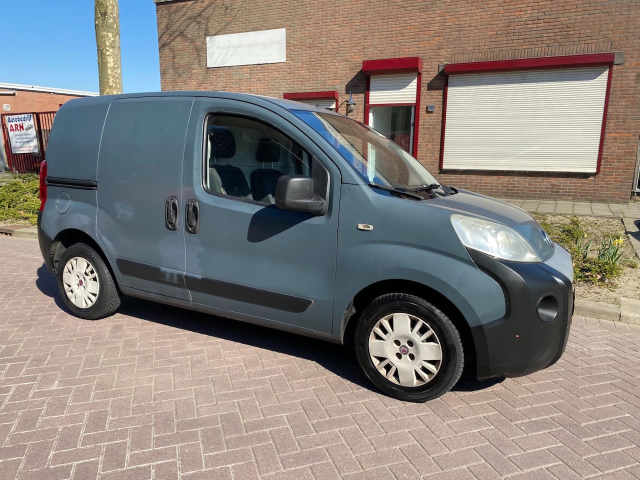 Fiat Fiorino - 1.3 MJ SX * Airco * APK 3-1-2026 * 2X Zijdeur * Elek Ramen * Airbag * Rijdt en schakelt Go - AutoWereld.nl