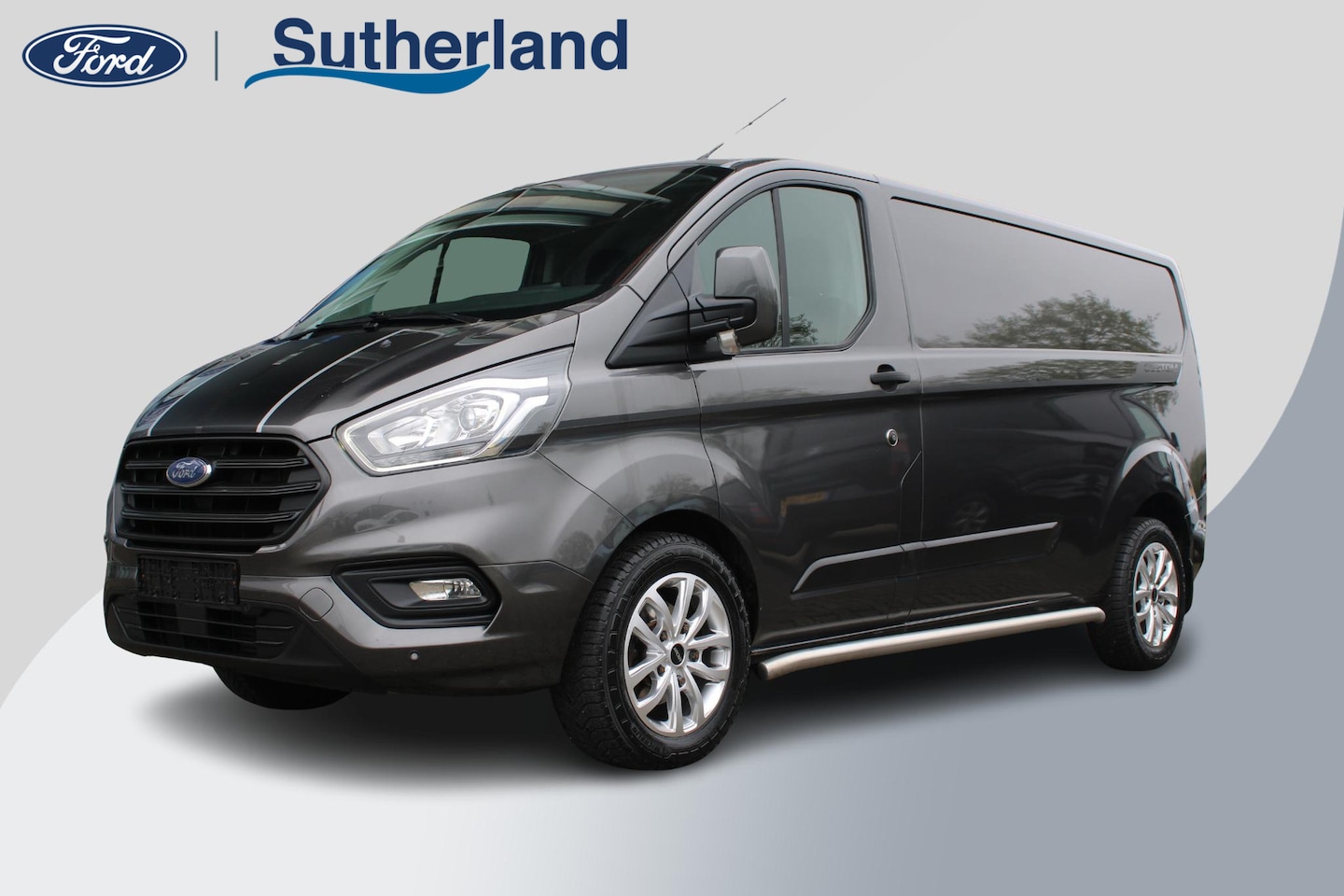 Ford Transit Custom - 320 2.0 TDCI L2H1 Trend | Automaat | Voorruitverwarming | Trekhaak | Sidebars | Lichtmetal - AutoWereld.nl