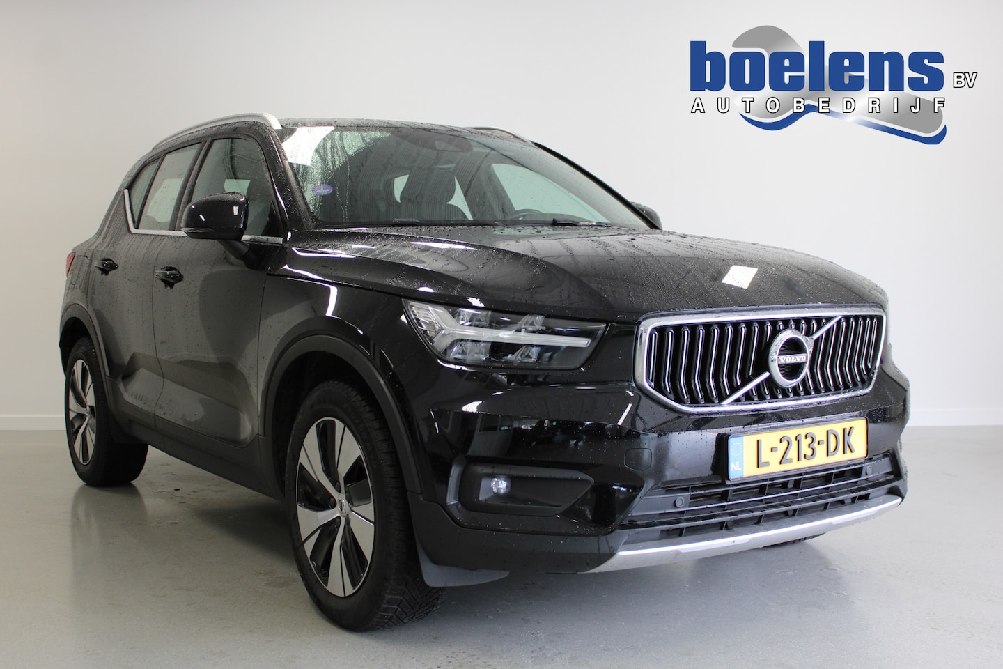 Volvo XC40 - 1.5 T5 Recharge Business Pro | 180PK | 18'LMV | ACC | PDC-A | LED | CARPLAY | E-KLEP | NAV - AutoWereld.nl