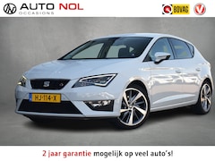 Seat Leon - 1.4 EcoTSI FR Connect | Trekhaak | Apple CarPlay | Half leer | Camera