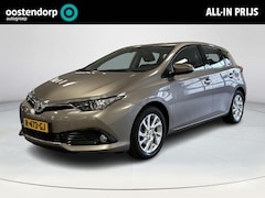 Toyota Auris - 1.8 Hybrid Dynamic