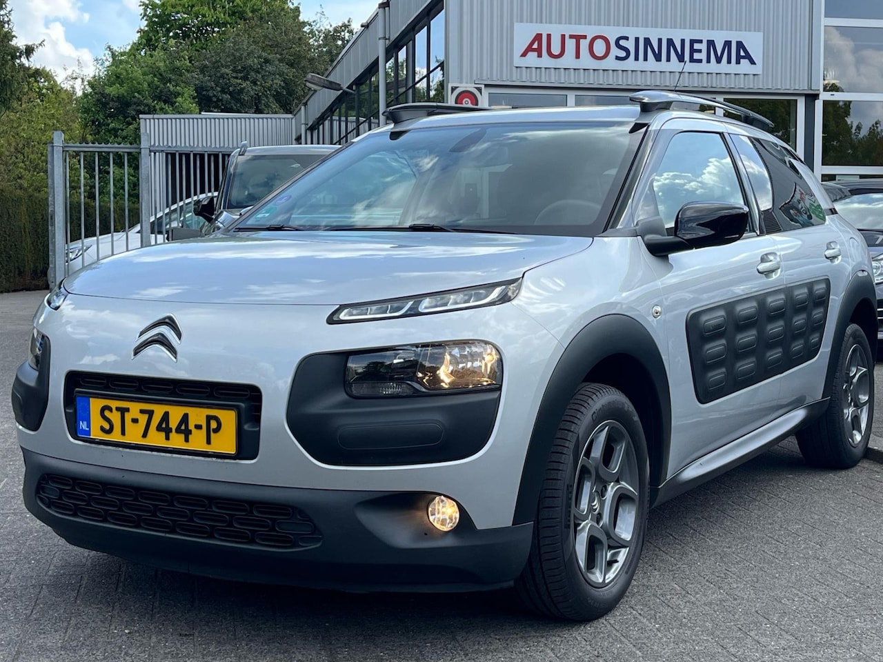 Citroën C4 Cactus - 1.2 Turbo Shine 1e eig. Dealer oh - AutoWereld.nl