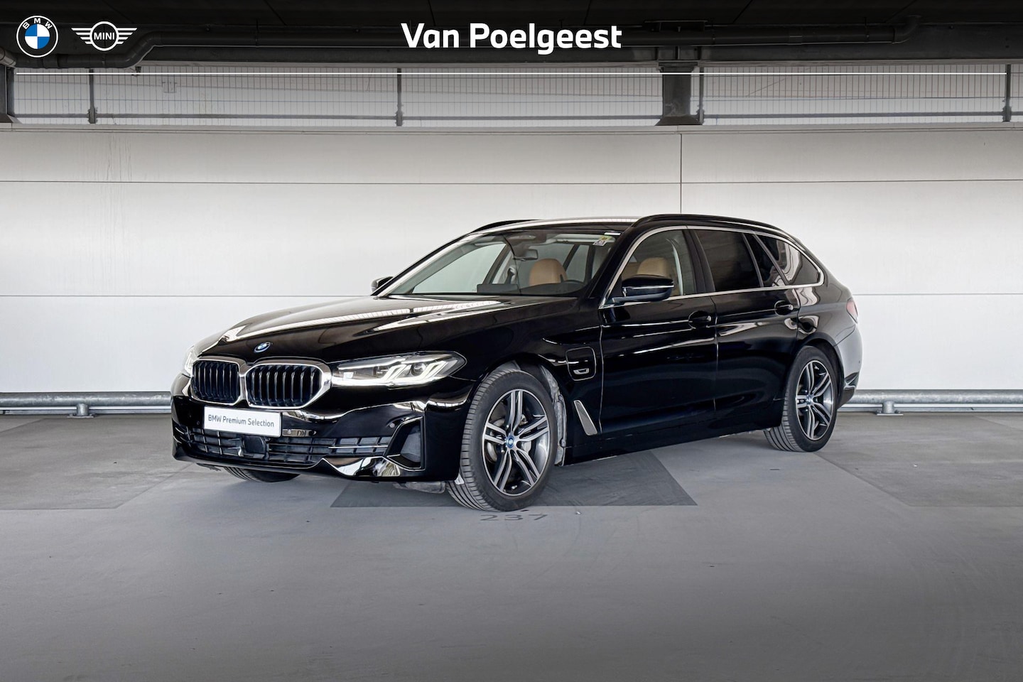 BMW 5-serie Touring - 530e Business Edition Plus 530e Business Edition Plus - AutoWereld.nl