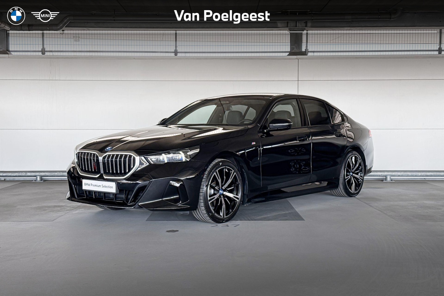 BMW 5-serie - Sedan 530e M Sport Edition - AutoWereld.nl
