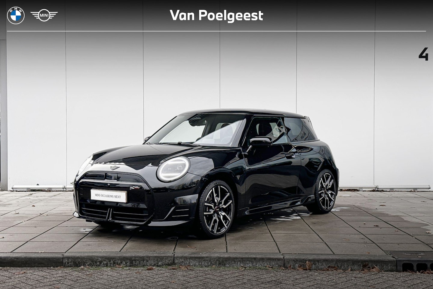 MINI Mini-Electric - Cooper 3-deurs E JCW | Pakket XL | Harman/Kardon | Driving Assistant Plus | Stoelverstelli - AutoWereld.nl