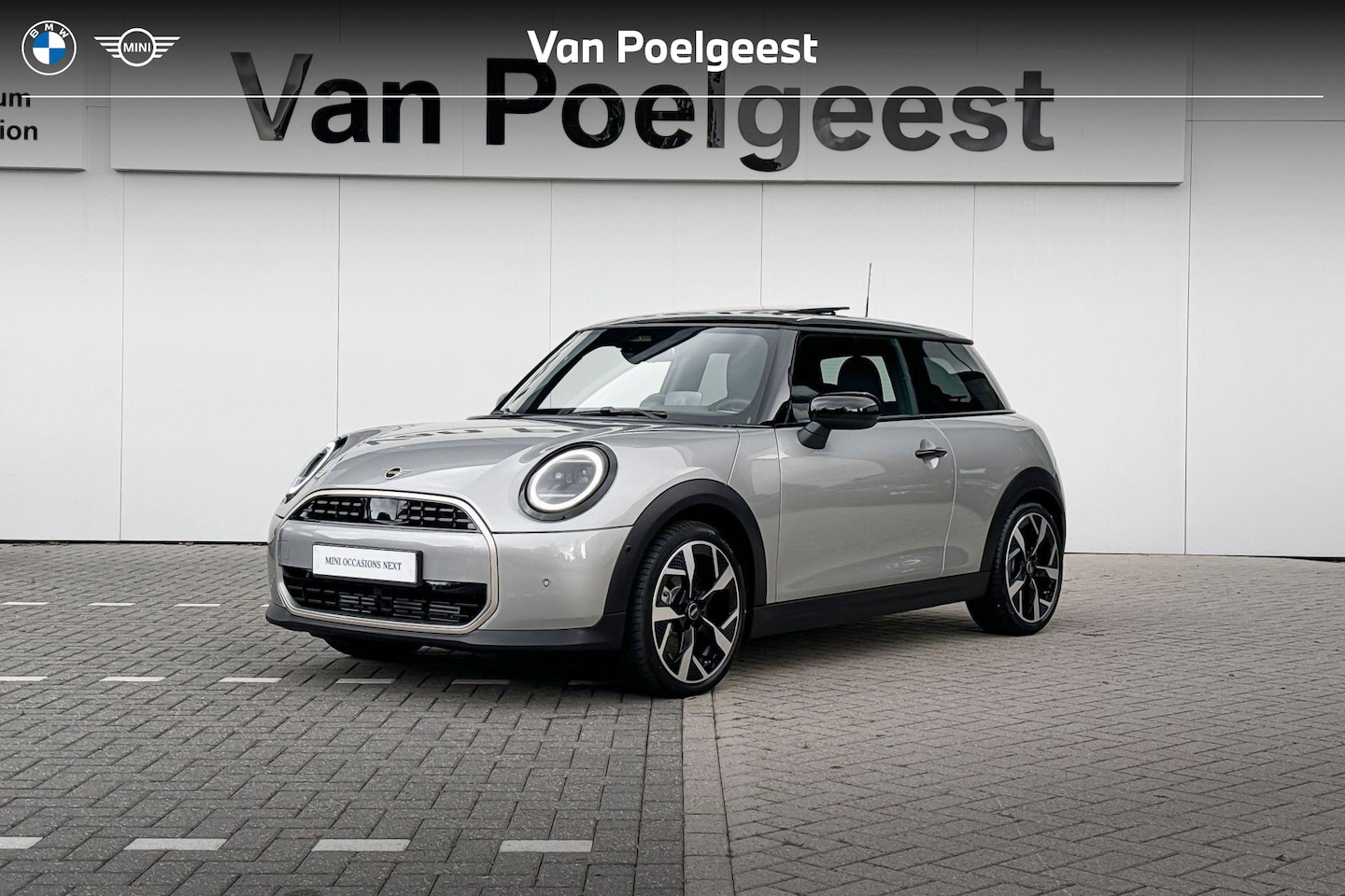 MINI Cooper - 3-deurs C | Favoured Pakket M - AutoWereld.nl