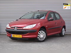 Peugeot 206 - 1.4, 5-Deurs, Arco, Radio/CD/Usb, Apk 07-12-2025