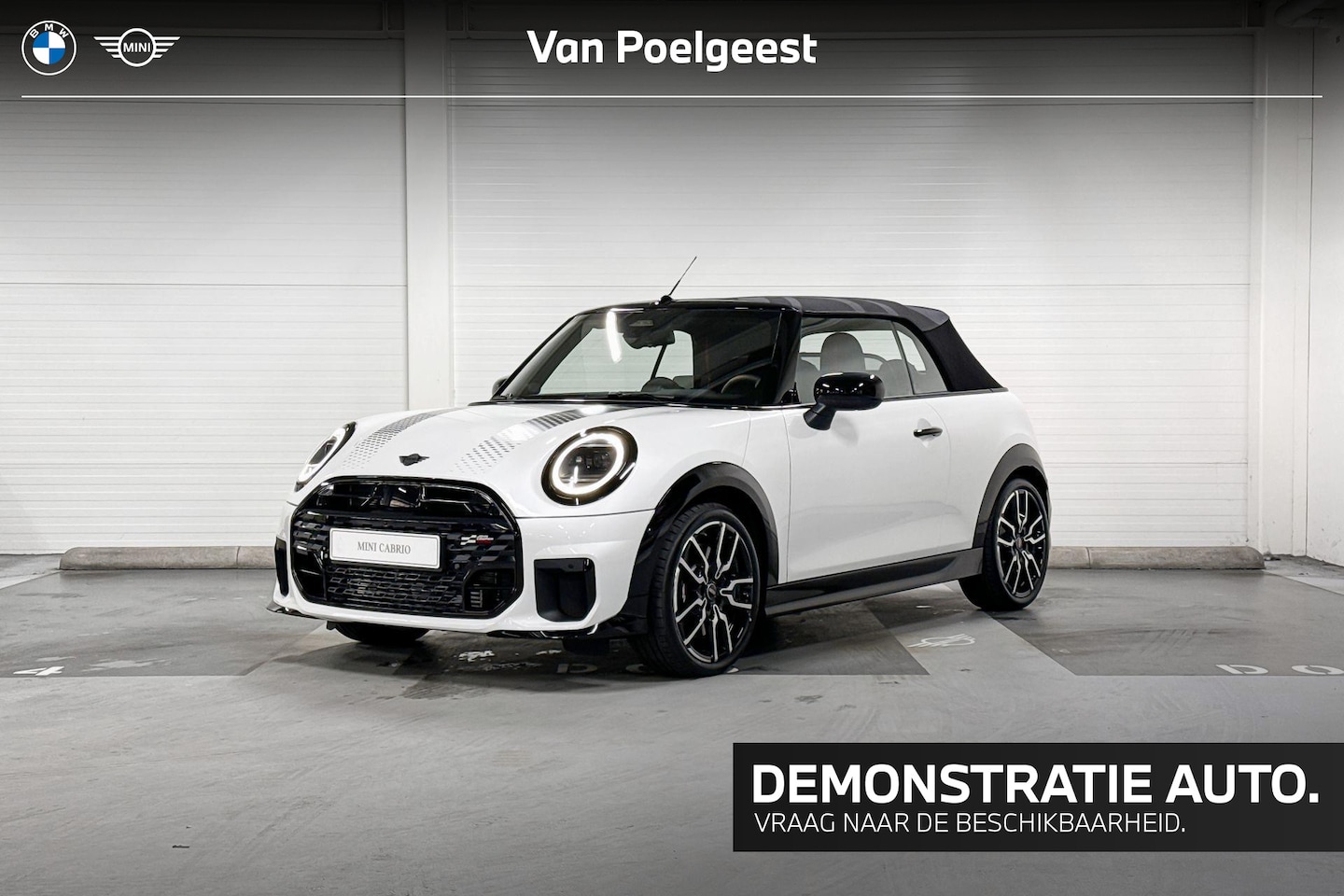MINI Cabrio - Cooper S John Cooper Works | Pakket XL | 18inch - AutoWereld.nl