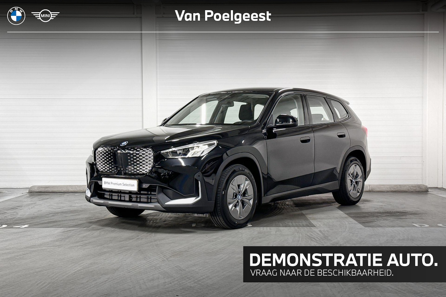 BMW iX1 - eDrive20 | Essential Edition | Parking Assistant | Curved Display - AutoWereld.nl