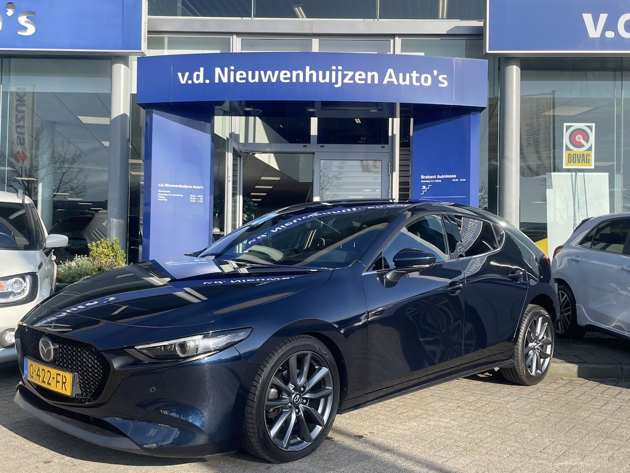 Mazda 3 - 2.0 e-SkyActiv-G M Hybrid 122 Luxury | Leder | Camera | Info Bas: 0492-588982 Info Bas: 04 - AutoWereld.nl