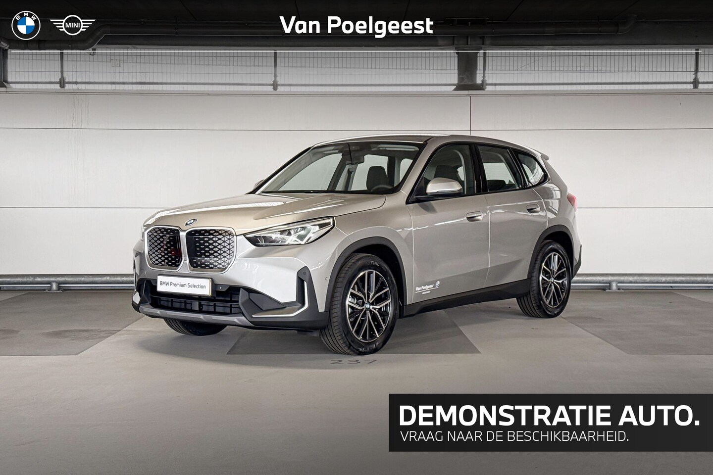 BMW iX1 - eDrive20 Essential Edition - AutoWereld.nl