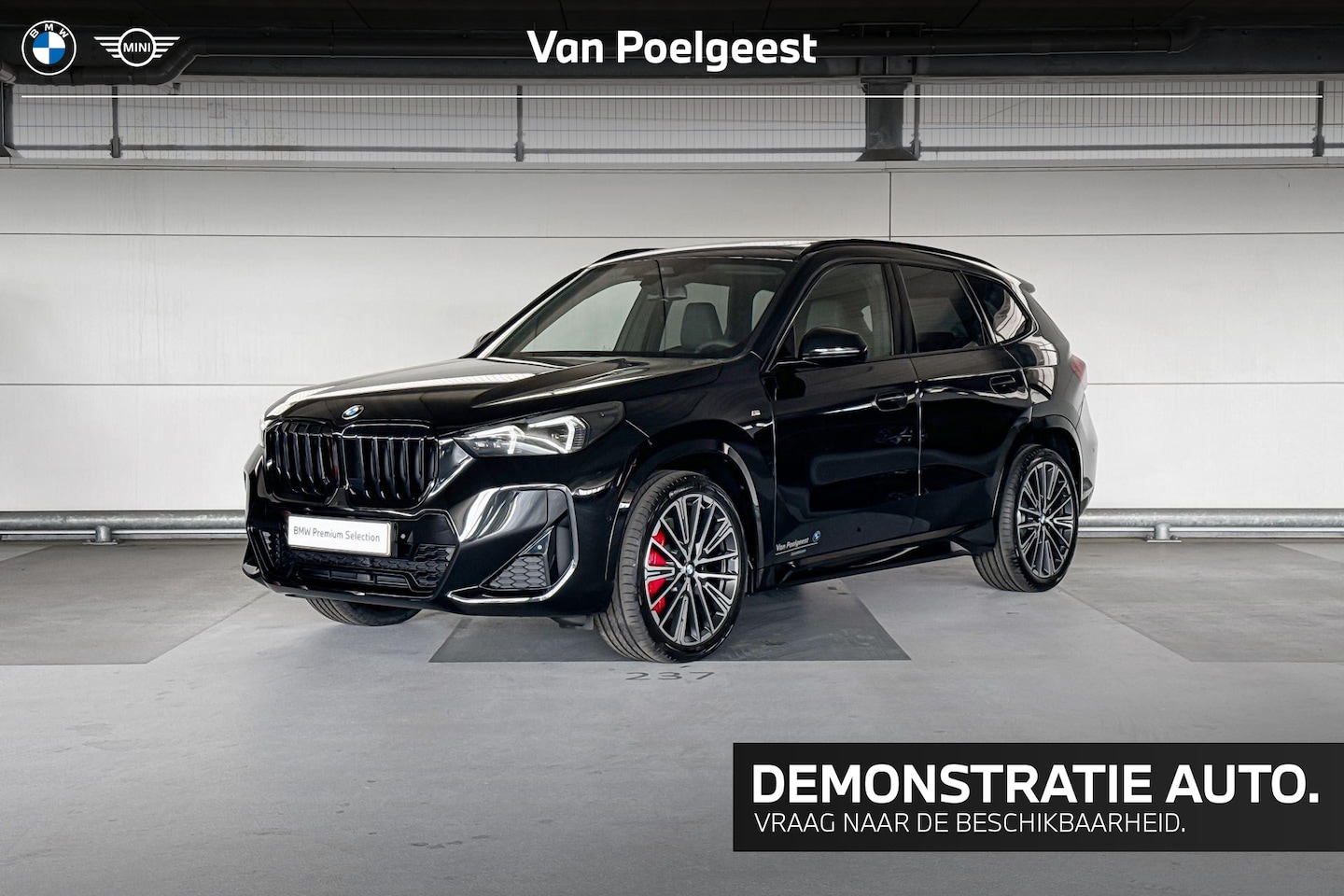 BMW X1 - sDrive18i | M Sportpakket Pro | Trekhaak met elektrisch wegklapbare kogel - AutoWereld.nl
