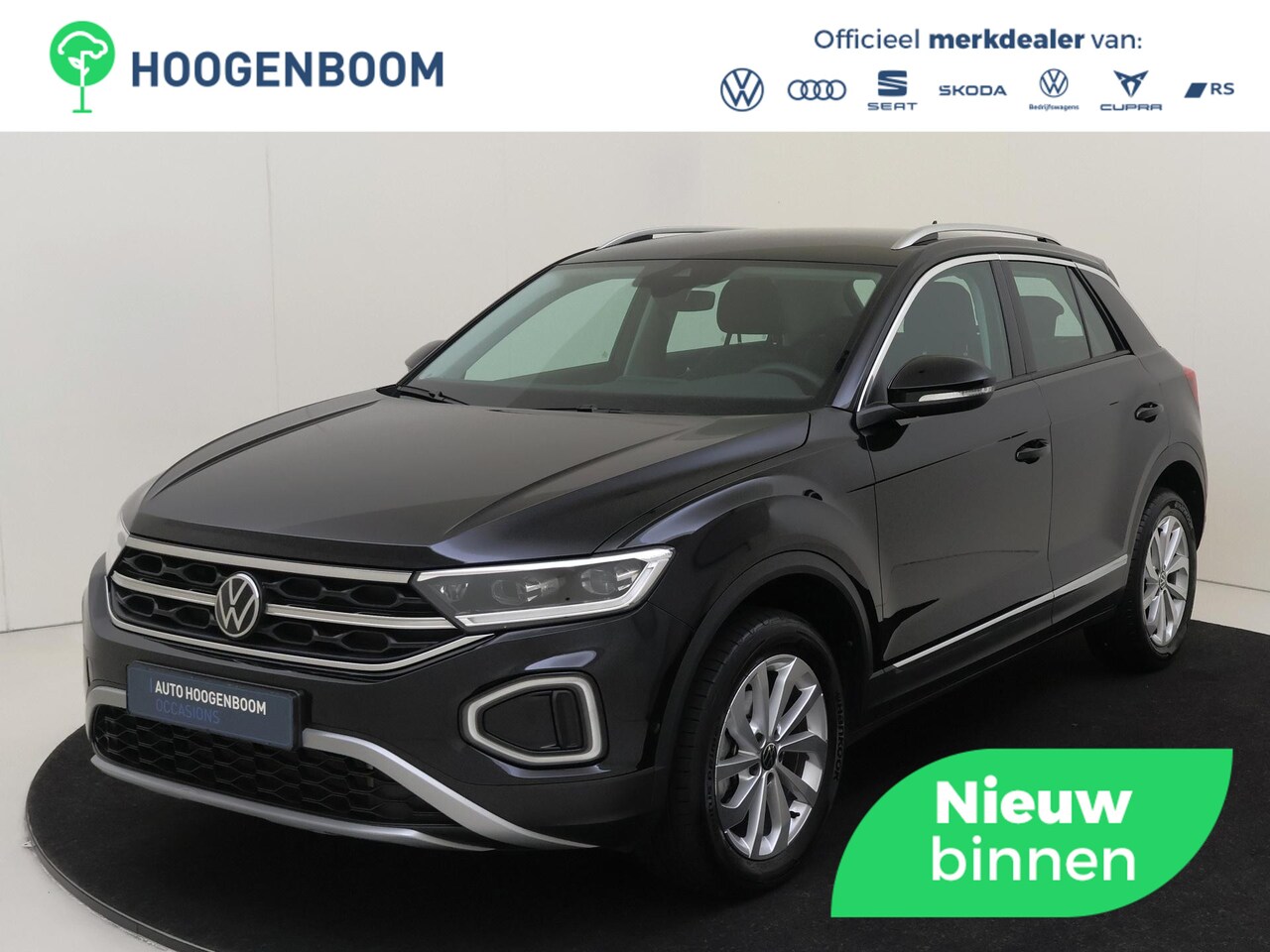 Volkswagen T-Roc - 1.5 TSI Style | Digital cockpit Pro | Parkeerassistent | Stoel- en stuurwielverwarming | K - AutoWereld.nl