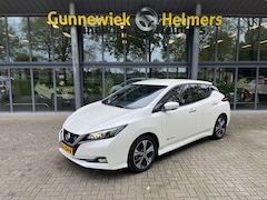 Nissan LEAF - N-Connecta 40 kWh | NAVIGATIE | CARPLAY | 360° CAMERA | STUUR & STOELVERW