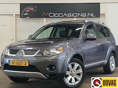 Mitsubishi Outlander - 2.4 Instyle 7 PERSONEN + LEDER + KANTELDAK