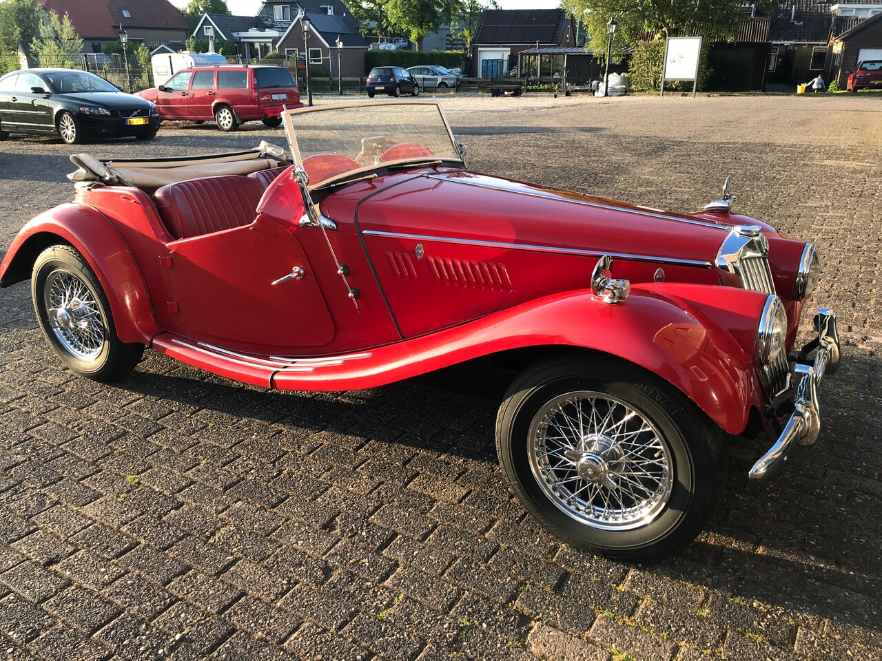 MG T-Series - MG TF 1250 - AutoWereld.nl