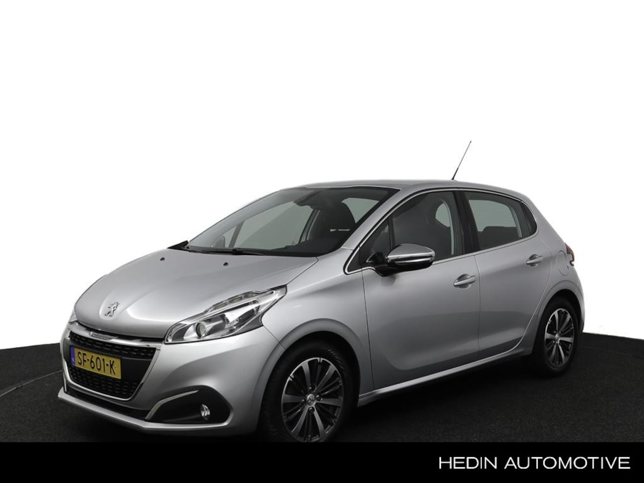 Peugeot 208 - 1.2 Allure 110 pk Automaat | Trekhaak | Lichtmetalen velgen | - AutoWereld.nl