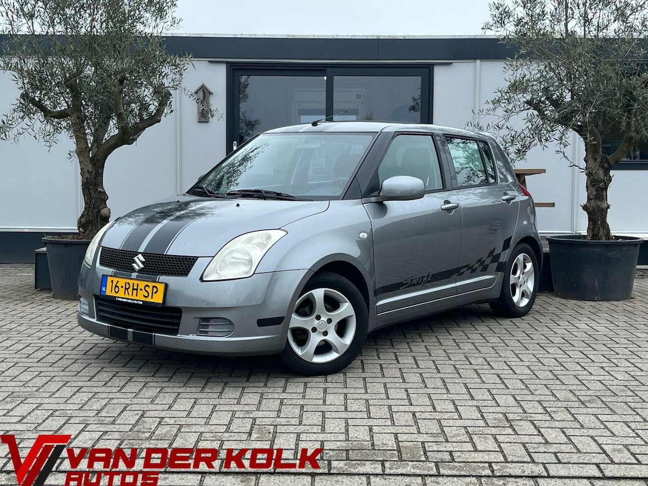 Suzuki Swift - 1.3 GA 5 Deurs Airco Nieuwe APK! - AutoWereld.nl