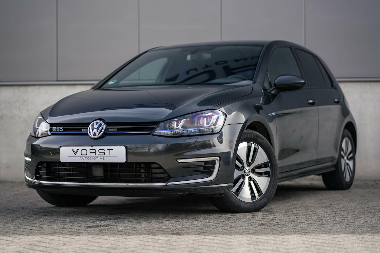 Volkswagen Golf - 1.4 TSI GTE Stoelverw climate DSG - AutoWereld.nl