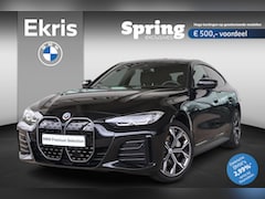 BMW i4 - eDrive35 70 kWh M sportpakket | Voorstoelen verwarmd | Achteruitrijcamera | Easter