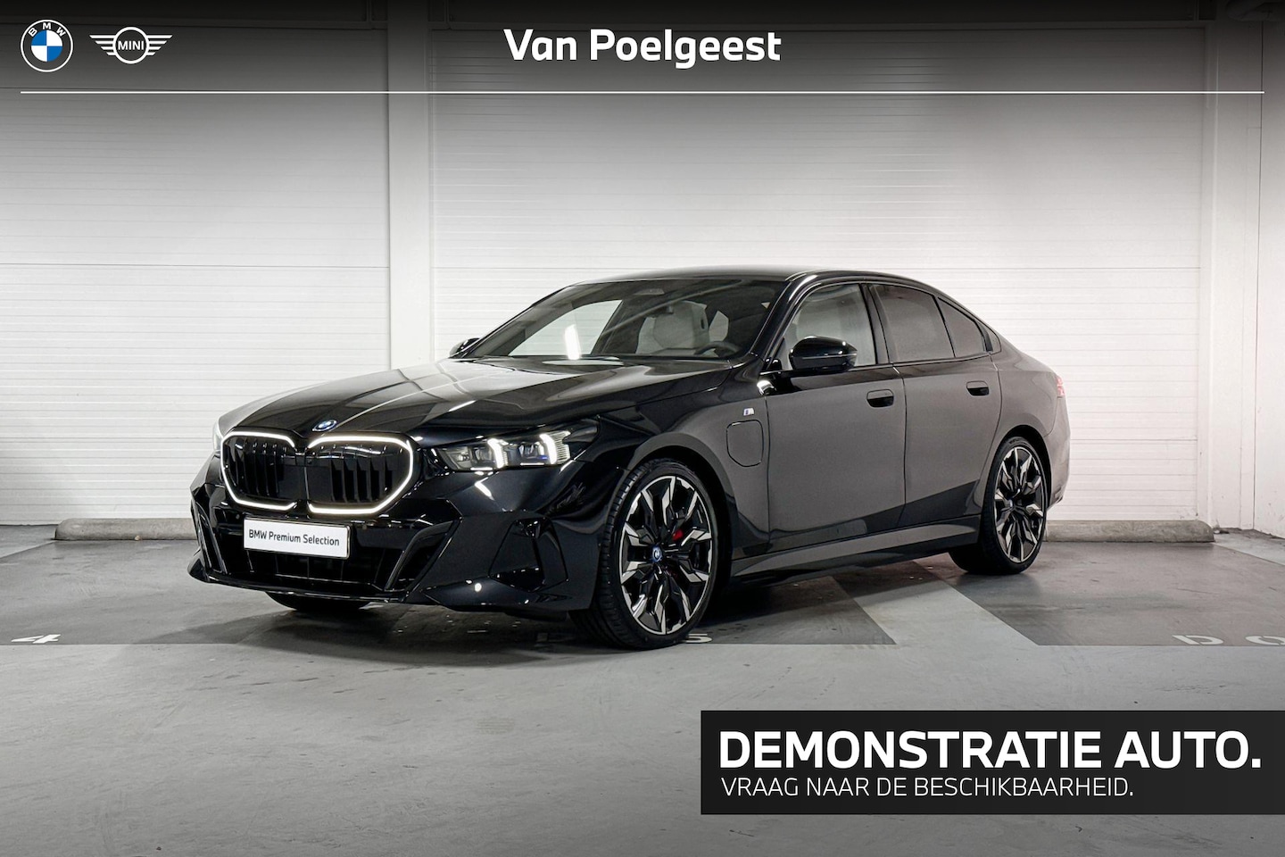 BMW 5-serie - Sedan 550e xDrive | M-Sport Pro | Travel Pack | Innovation Pack | Comfort Pack | Bowers&Wi - AutoWereld.nl