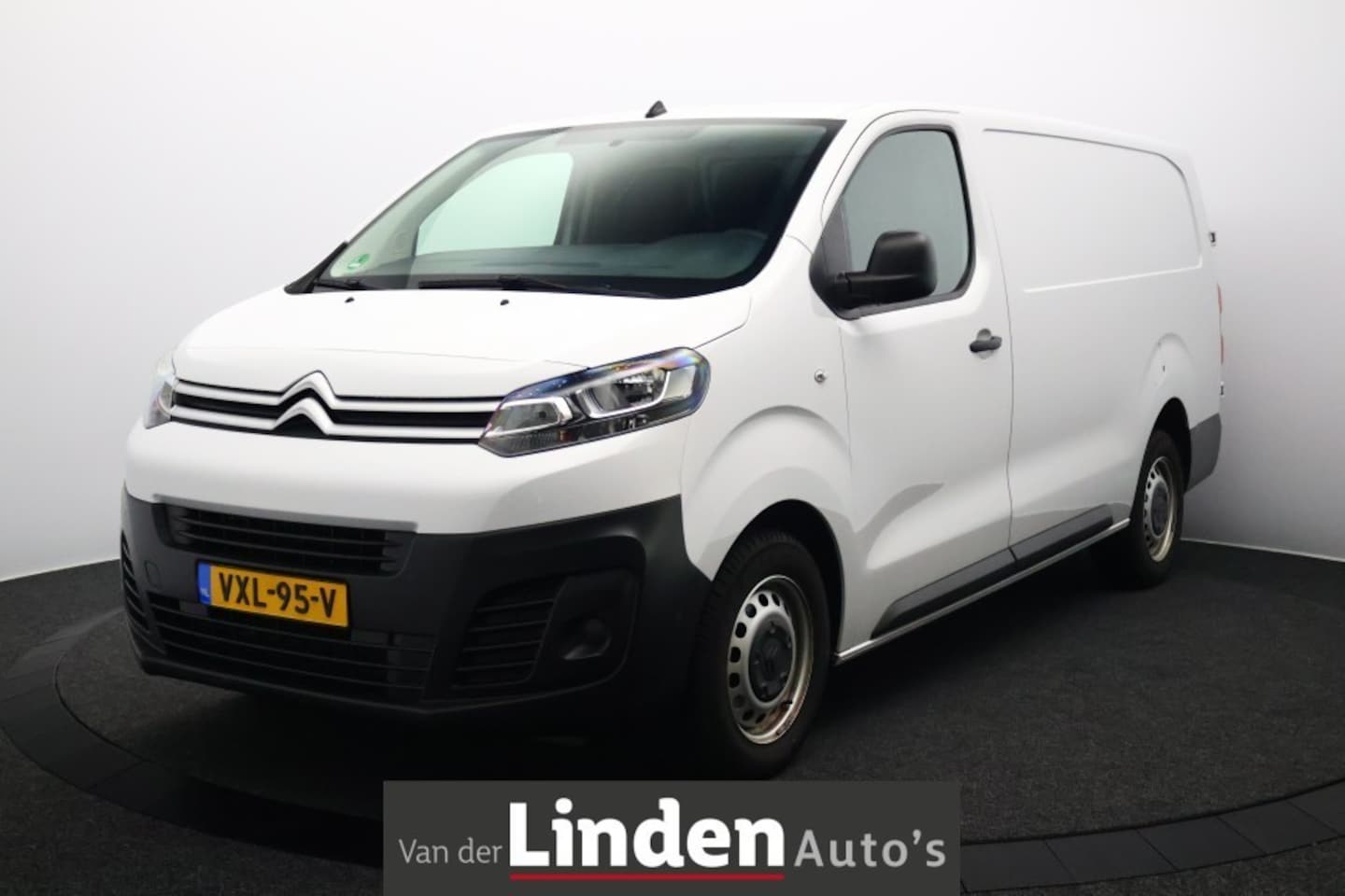 Citroën Jumpy - 1.5 BlueHDI 100 L3 | Airco | Cruise | Bijrijdersbank | Laadruimte betimmering | BTW | Schu - AutoWereld.nl