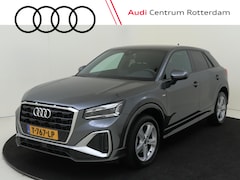 Audi Q2 - 35 TFSI S Edition | S-line interieur | Achteruitrijcamera | LED matrix verlichting | CarPl