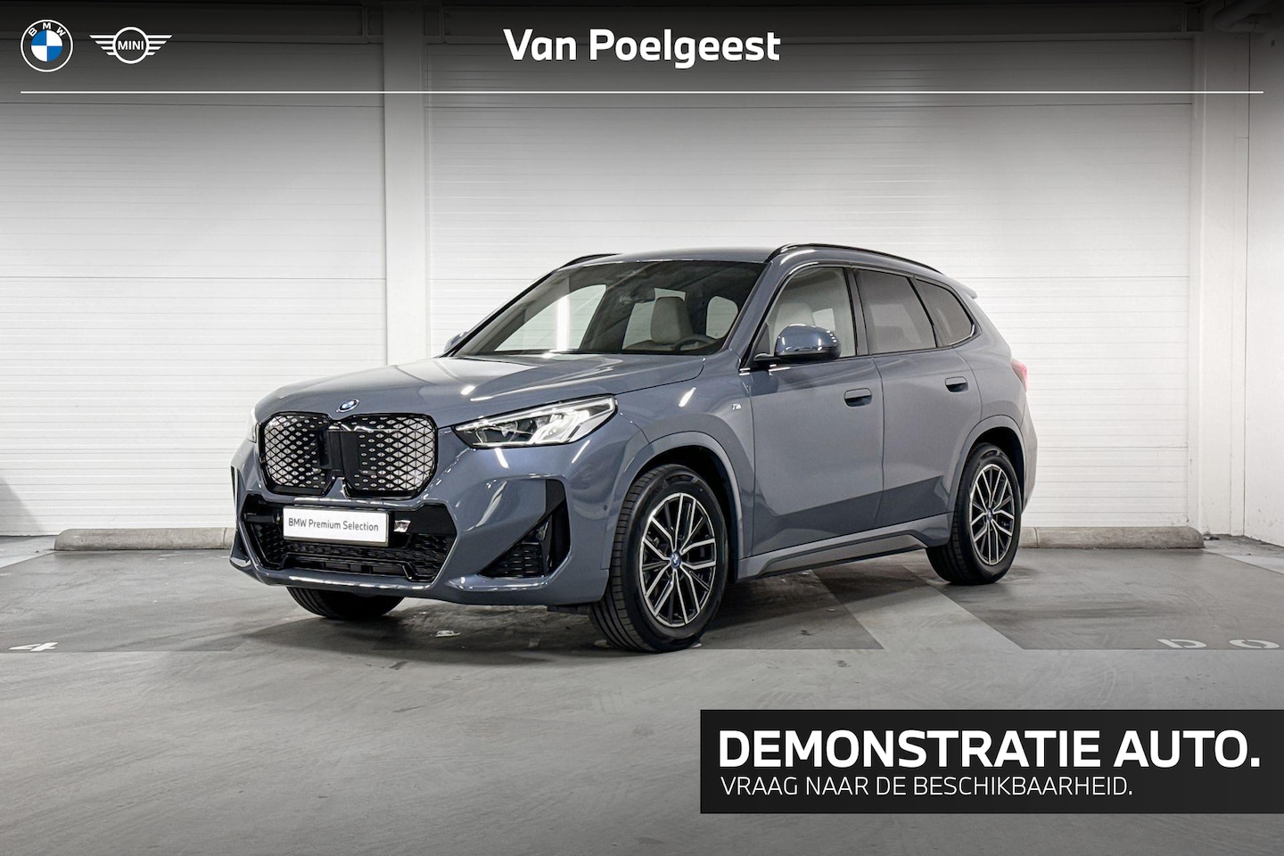 BMW iX1 - eDrive20 67 kWh | M-Sport | M-Adaptive Onderstel | Parking Assistant | Trekhaak - AutoWereld.nl