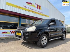 Hyundai Tucson - 2.0i Dynamic Cross
