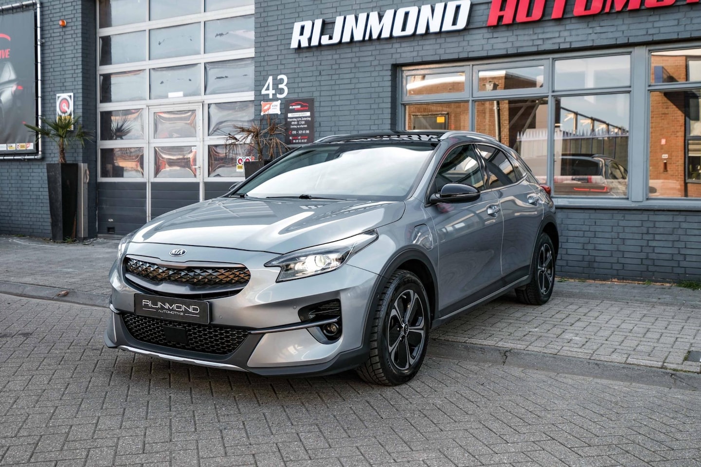 Kia XCeed - 1.6 GDi PHEV DynamicPlusLine |Pano|Lane-Assist|Carplay - AutoWereld.nl