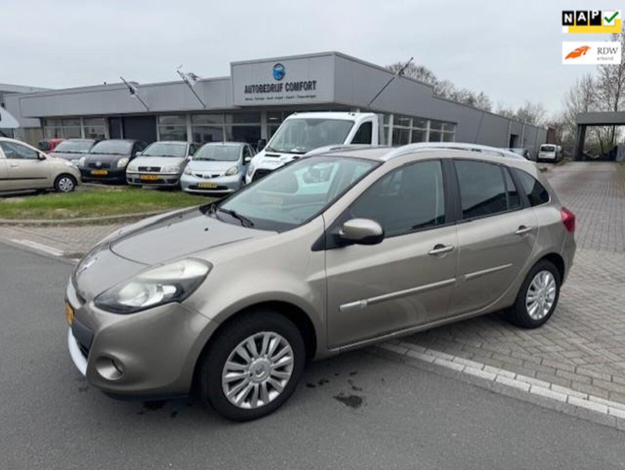 Renault Clio Estate - 1.2 TCE Collection 1.2 TCE Collection - AutoWereld.nl