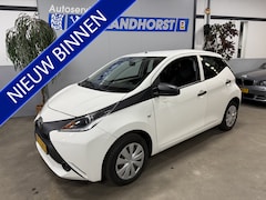 Toyota Aygo - 1.0 VVT-i x-now