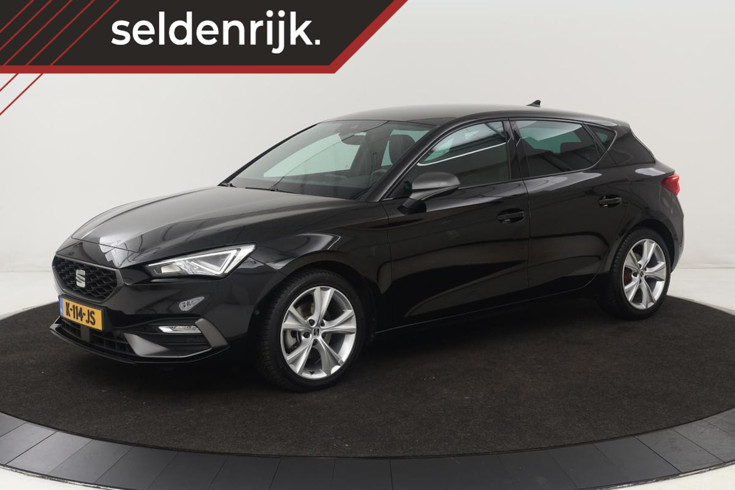 Seat Leon - 1.5 eTSI FR Launch Edition | Carplay | Stoel & stuurverwarming | Camera | Adaptive cruise - AutoWereld.nl