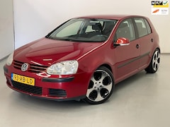 Volkswagen Golf - 1.4 FSI Trendline / NL-auto / 18` LM / Trekhaak