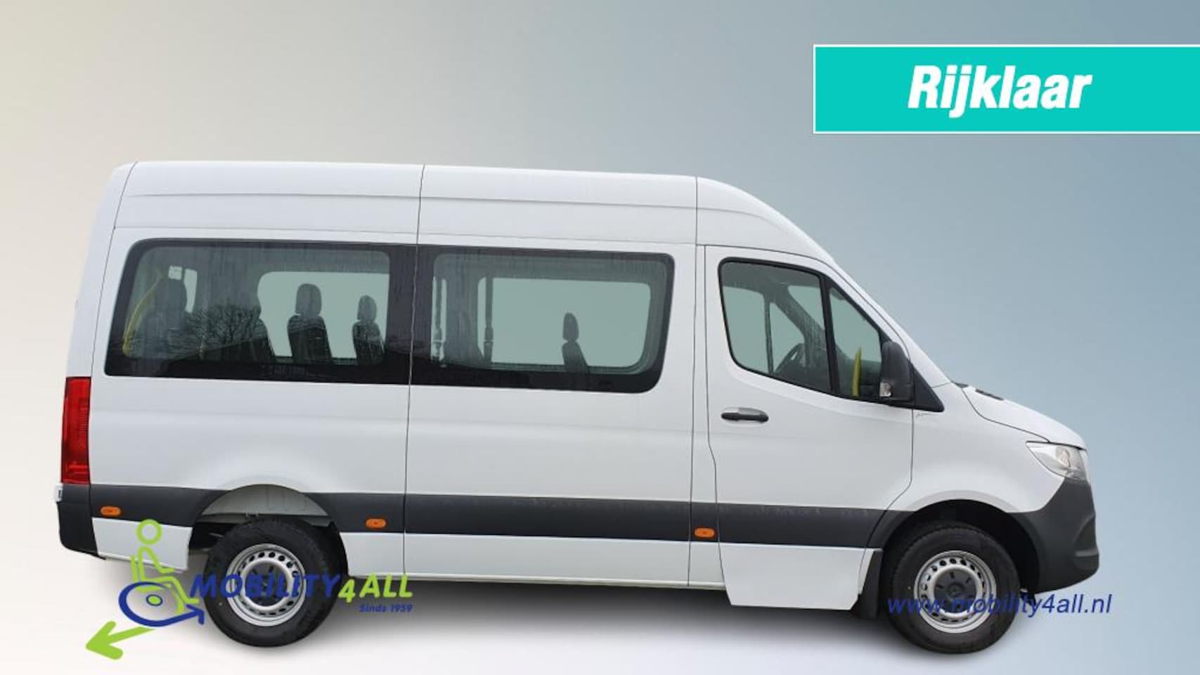 Mercedes-Benz Sprinter - NIEUWE TAXI ROLSTOELBUS met verlaagde voorinstap. - AutoWereld.nl