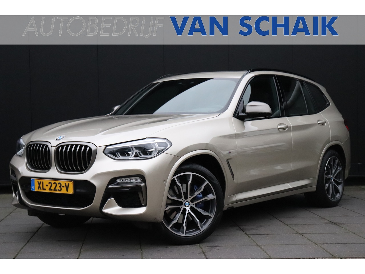 BMW X3 - M40d xDrive High Executive | 327 PK | NL AUTO | M-SPORT | PANO | SHADOW LINE | HEAD-UP | L - AutoWereld.nl