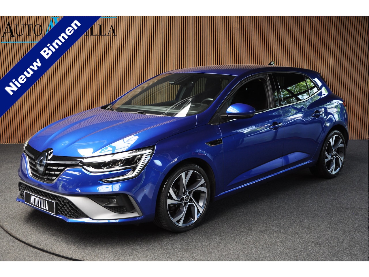 Renault Mégane E-Tech - 1.6 5-drs. Plug-In Hybrid 160 RS-Line Head-Up Alcantara Camera ACC Dodehoek assistent Carb - AutoWereld.nl