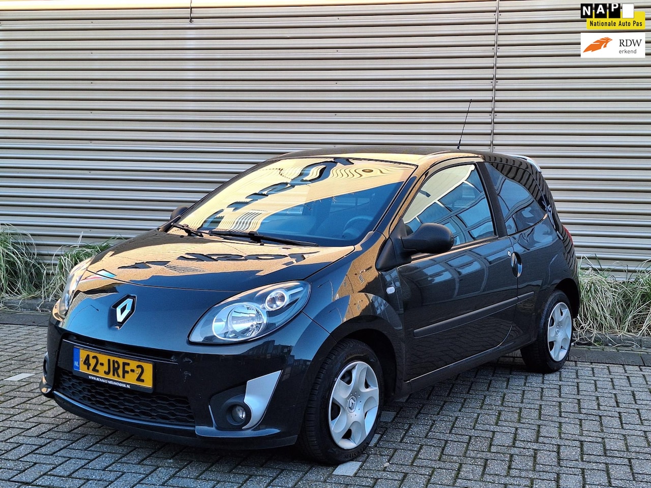 Renault Twingo - | 1.2 Dynamique | Lage km stand | Airco | - AutoWereld.nl
