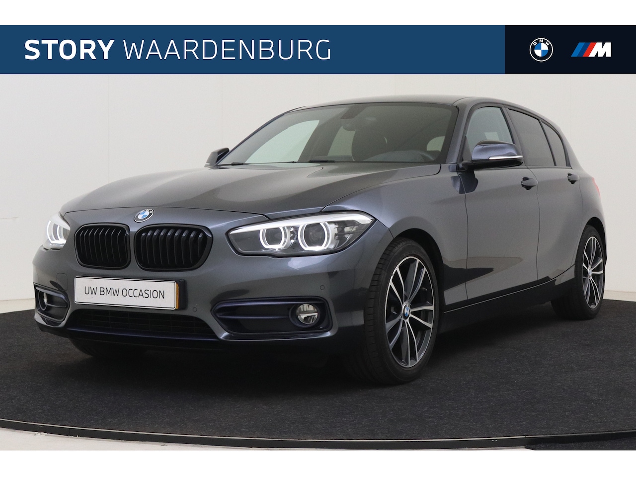 BMW 1-serie - 125i High Executive Automaat / Sportstoelen / LED / Adaptief M onderstel / Harman-Kardon / - AutoWereld.nl