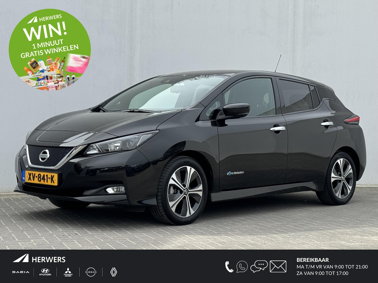 Nissan LEAF - N-Connecta 40 kWh / Private lease vanaf 350,- euro per maand /  Stoelverwarming voor en ac - AutoWereld.nl
