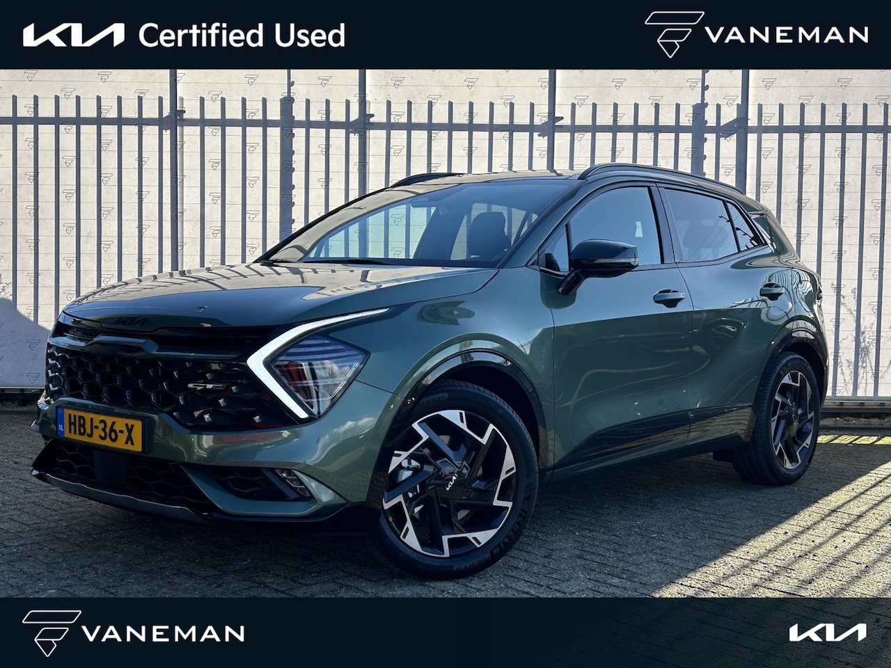Kia Sportage - 1.6 T-GDi MHEV GT-Line Automaat | Panoramadak | Leder/Alcantara | Camera | Navi | Stuur-/S - AutoWereld.nl