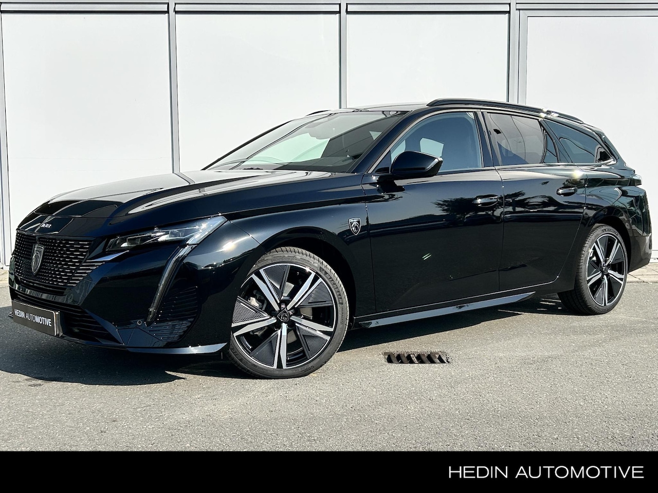 Peugeot 308 SW - 1.2 Hybrid 136 e-DCS6 GT | AUTOMAAT | €4.895 DEMO KORTING! | NAVI | CAMERA | FULL LED | EL - AutoWereld.nl